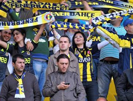 Fener gol gol gol şampiyonluk geliyor