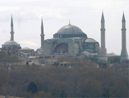 Ayasofya ibadete açılsın eylemi